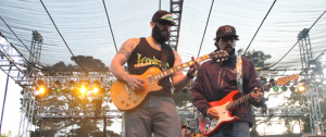 Viren Neel w/ SensaMotion & Loud City – 'Reds and Blues' (Single)